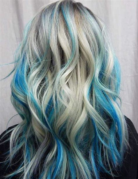 Although blue hair color was once strictly for cartoon characters or edgy punks, this cool hue has cracked its way into the realm of mainstream hair. Gimme the Blues: Bold Blue Highlight Hairstyles | Blue ...