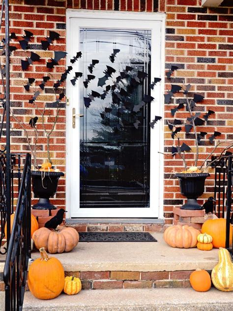 50 Cheap And Easy To Make Halloween Bats Decoration Ideas