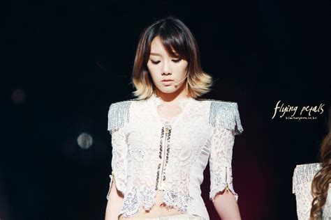 Here Are 10 Times Girls’ Generation’s Taeyeon Showed Off Her Ability To Look Stunning In Any