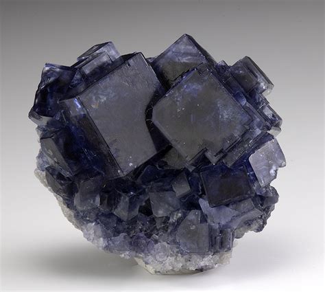 Fluorite - Minerals For Sale - #2551640