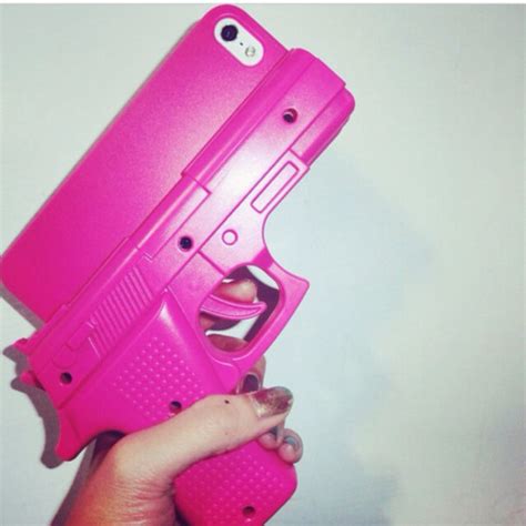 Officials Common Sense Warn Against The Use Of Gun Shaped Iphone Cases