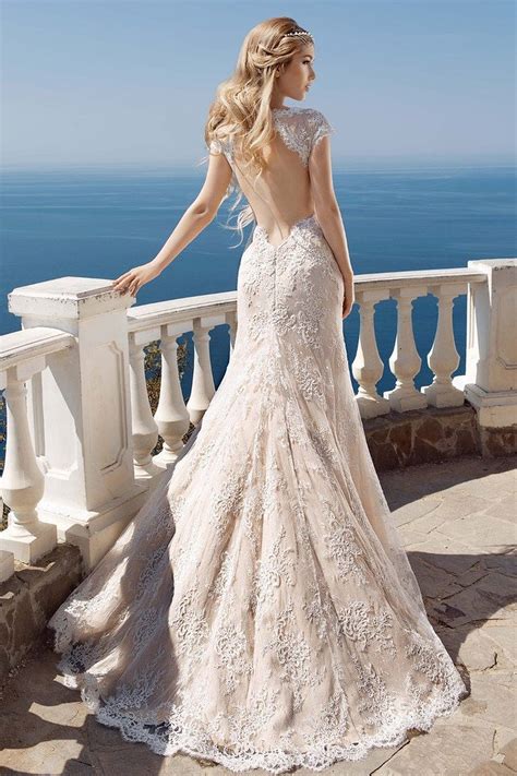 Https://tommynaija.com/wedding/beach Wedding Dress With Bling