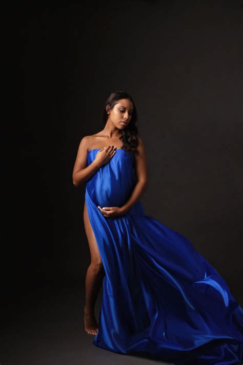 Maternity Prop Ideas For Your Next Maternity Photoshoot