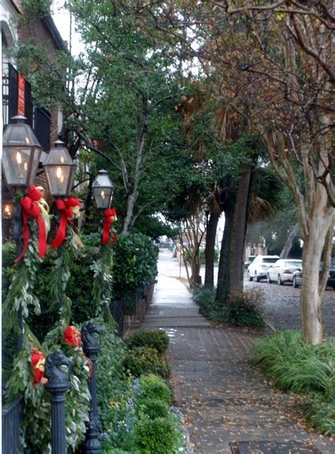 1000 Images About Charleston Christmas On Pinterest Magnolia Wreath