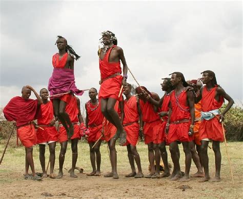 Masai Masai Warriors Dancing Masai Mara Kenya Julia Larosa Pixdaus