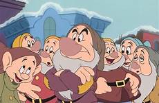 dwarfs seven christmas wiki mickey magical wikia