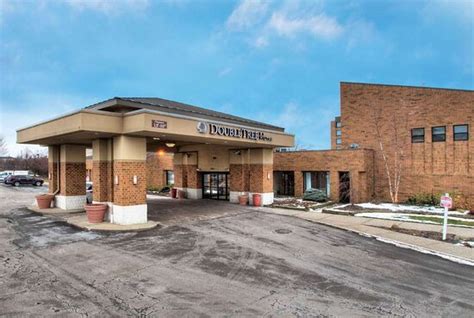 Doubletree Cleveland Eastbeachwood 80 ̶1̶3̶1̶ Prices And Hotel Reviews Ohio Tripadvisor