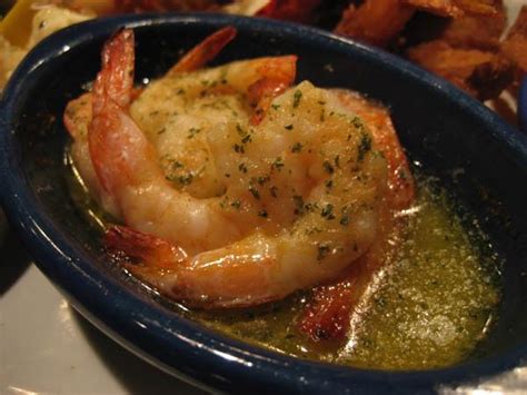 Place in a preheated 350 degree oven and bake for 7 to 12 mins until shrimp turn pink. Famous Red Lobster Shrimp Scampi - CafeMom