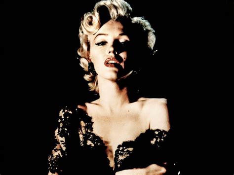You can share this wallpaper in social networks, we will be. Marilyn Monroe Wallpapers - Wallpaper Cave