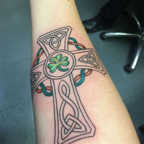 Celtic Cross Tattoo Little Cross Tattoos Celtic Cross Tattoos Cross