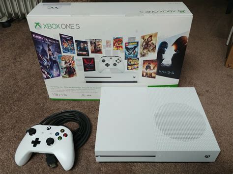 Microsoft Xbox One S 1tb White Starter Bundle With 4k Ultra Blu Ray
