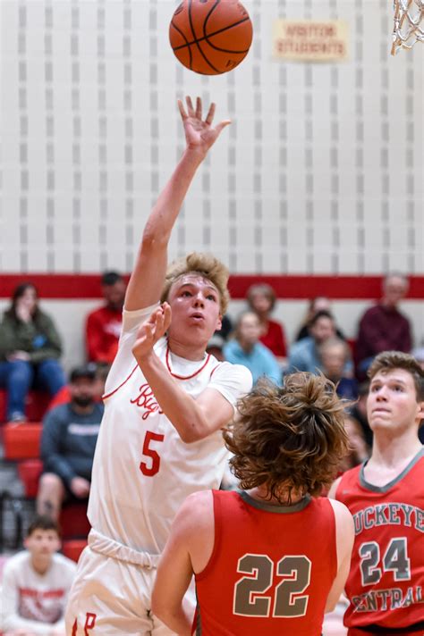 Jarrett Burrer Takes Over In Fourth Quarter Of Plymouth S Tourney Win Over Buckeye Central