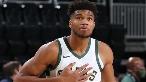 Find the perfect giannis antetokounmpo stock photos and editorial news pictures from getty images. Giannis Antetokounmpo signs supermax extension with ...