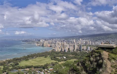 Honolulu Downtown Honolulu As Seen From The Top Of Diamond Flickr