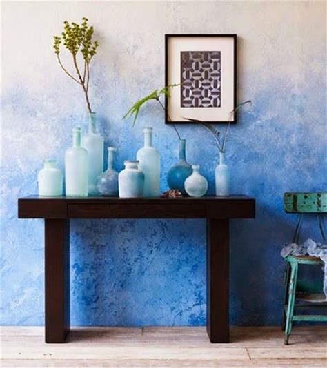 This is a great way to spruce up your bedroom, living room, or bathroom, for instance. Sponge Painting Basics: 10 Things You Should Know about ...