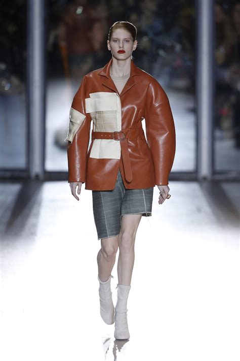 Acne Studios Ready To Wear Fashion Show Collection Fall Winter 2015