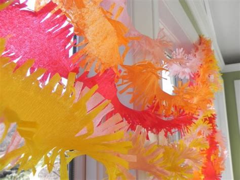 Diy Fringe Streamers With Images Crepe Paper Streamers Crepe Paper