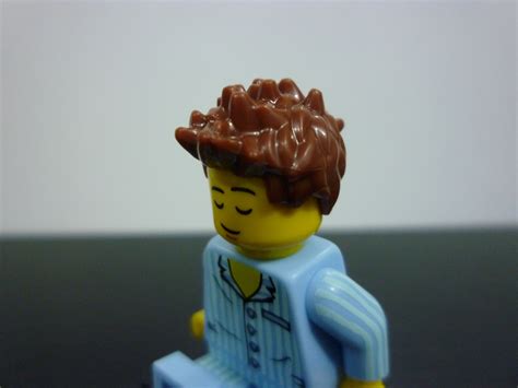 X 1 Hair Piece For The Sleepy Head From Series 6 Lego