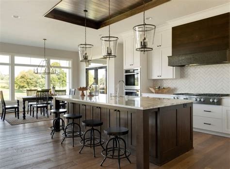 Tray ceiling is an architectural design growing popular day by day because of its appeal. 70 Kitchens with Tray Ceilings (Photos)