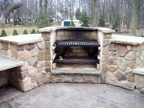 Fire Place Design Concepts For An Elegant Exterior Space Outdoor
