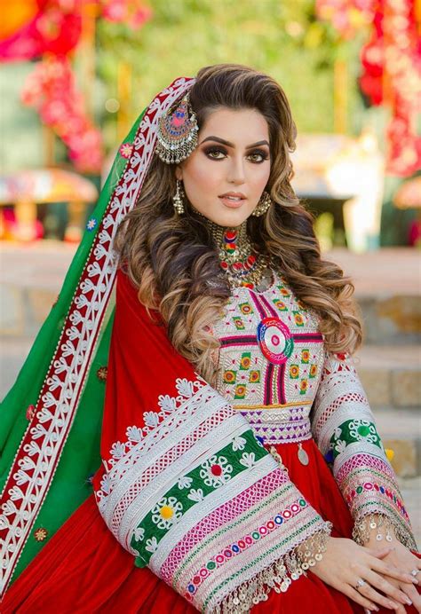 Pin By 🅰️lèénã 🅰️frèén 🇮🇳 On ️cute Afghanis ️ Afghan Dresses Afghani Clothes Traditional Dresses