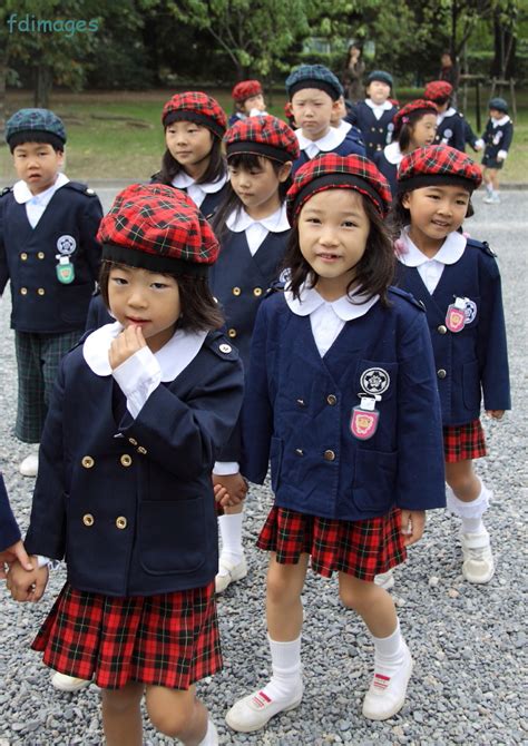 Kyoto Images 京都 の 写真 School Kids Uniform