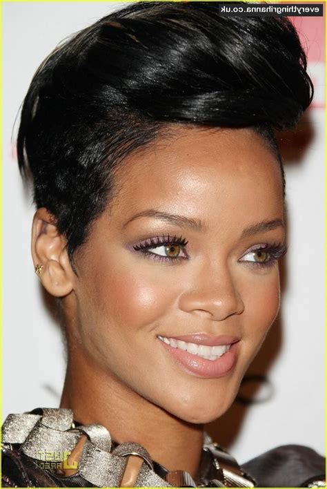 Pictures Of Rihanna Rimes