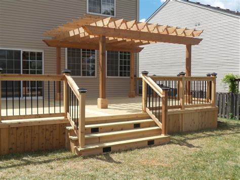 Cedar Deck And Pergola Picture 3637