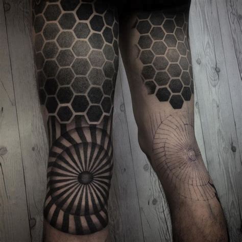 Nissaco Based In Osaka Looks Like Im Off To Japan Knee Tattoo