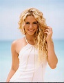 World Celebrity: Shakira Sexy Pics, Hot Shakira Photo Gallery