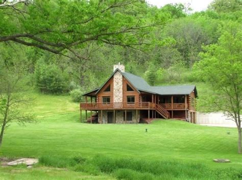 Cabins is an unincorporated community on the north fork south branch potomac river in grant county, west virginia, united states. 25 Best Pet-Friendly Cabins in Wisconsin - Paulina on the road