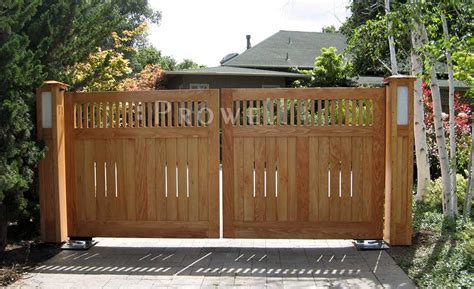 Wood Driveway Gate 2 By Prowell Woodworks Inc