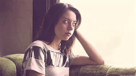 aubrey plaza asos march 2013 find and share on giphy