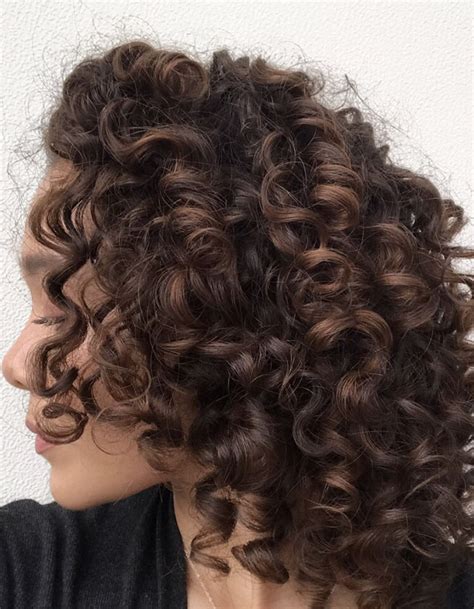 18 Photos Of 3a Hair For All The Curl Inspo