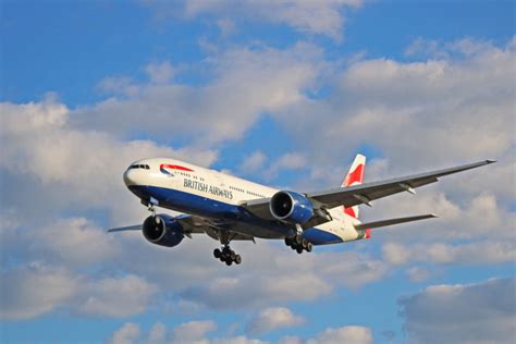 G Viil British Airways Boeing 777 200er In Flight Since 1998