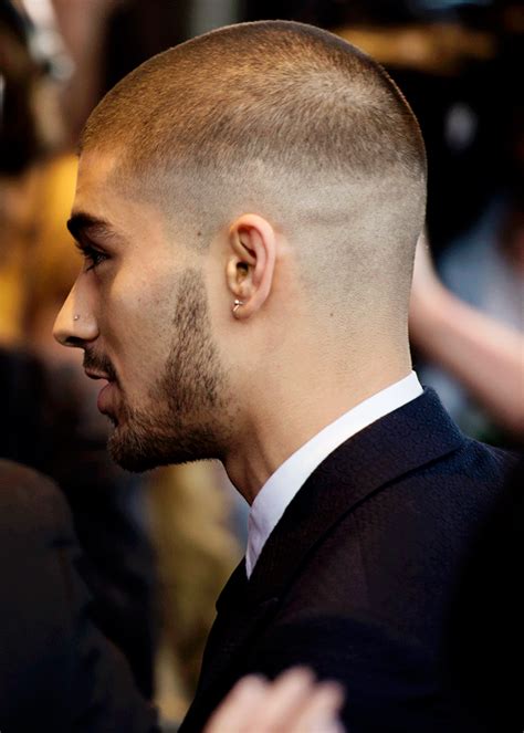 Zayn Malik Asian Awards Am I The Only One Who Just Noticed