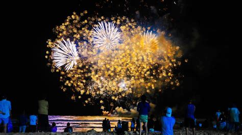 Gold Coast City Council Cancels Fireworks Display At 2019 Mayors