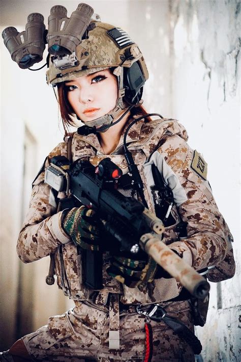 Pin By Tsang Eric On Military Fighter Girl Military Girl Fighter