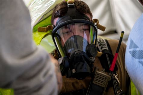 DVIDS Images HAZMAT Exercise Tests 380 ECES Readiness Image 6 Of 7