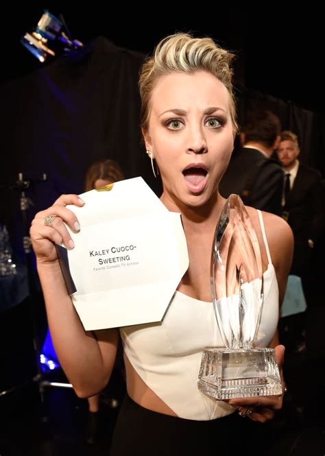 Kaley Cuoco Sweeting Got Excited About Her Win People S Choice Awards Backstage Pictures