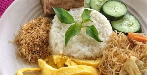 Memasak nasi ketan yang pulen dan gurih bahan: Nasi Kuning Ketan Betawi - Kelezatan Resep Nasi Uduk Khas Betawi Resep Masakan Kuliner ...