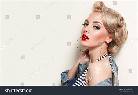 Pin Up Make Up Images Stock Photos And Vectors Shutterstock