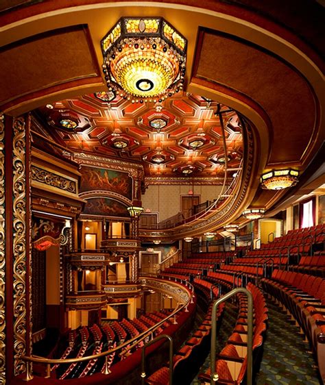 A Look At New York Theaters On Broadway And Upper West Side Los
