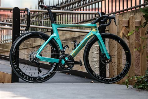 Le Bianchi Oltre Rc Sp Cial Tour De France Velo