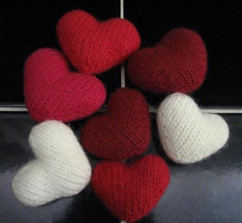 How To Knit A Tiny Heart 10 Free Patterns — Blognobleknits