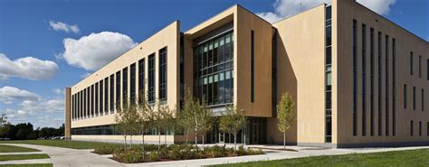 Gustavus Adolphus College Academic Building Vetter Stone Alabama Stone