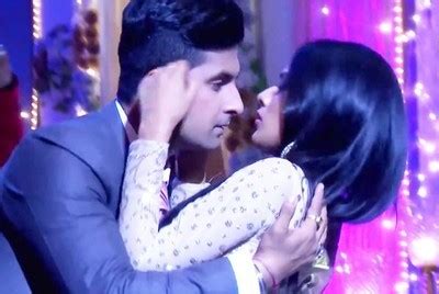 See more of siddharth and roshni ' s fans on facebook. Roshni And Siddharth Honeymoon - Jamai Raja Shiv Gets Died ...