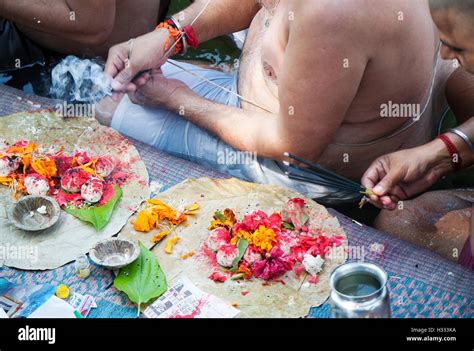 The Image Of Men Praying To Ancestors Banganga Walkeshwar Mumbai