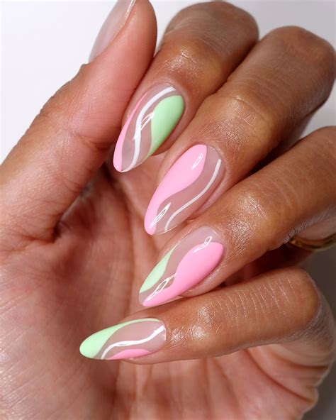 Sweeten Up Your Summer Mani With A Juicy Pink And Green Nail Design