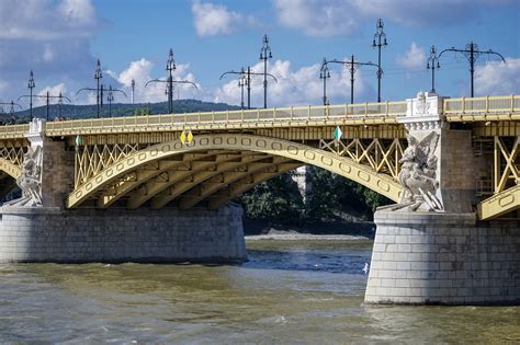 Rejtélyes Folyosóra Bukkantak Budapesten A Duna Szívében Senki Sem